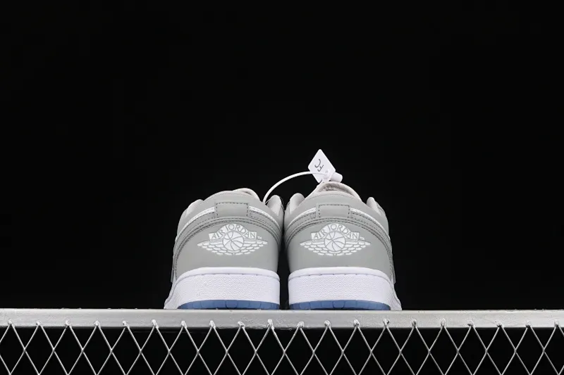 All Categories Air Jordan Jordan Series Basketball Shoes Air Jordan 1 Low Air Jordan 1 Low AJ1 Joe 1 Wolf Gray Low-top Cultural Leisure Sports Shoes DC0774-105